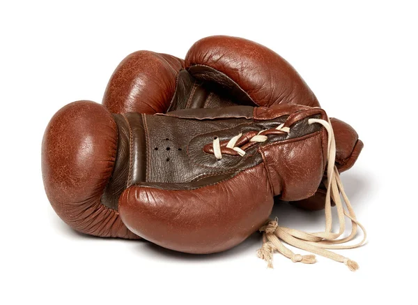 Gebrauchte Boxhandschuhe Auf Weißem Hintergrund — Stockfoto