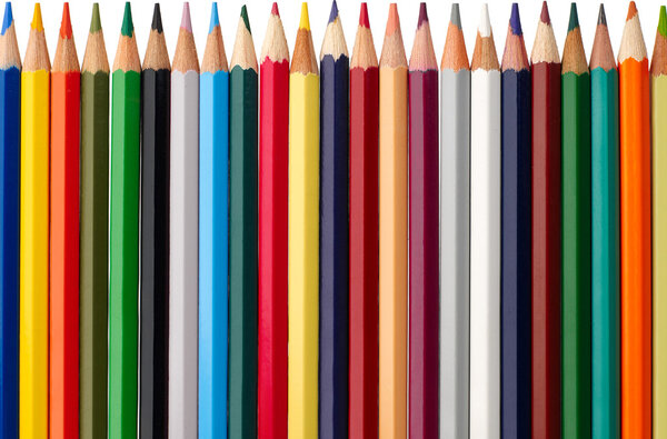 Карандаши на белом
