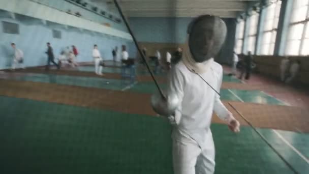 Fencers on a training — Stock Video