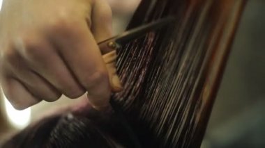 Penye womans ıslak saç berber