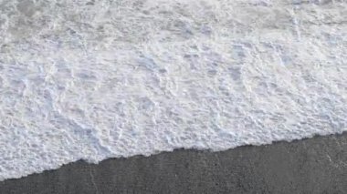 Gelgit deliğinin üst görünümü