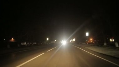 Yolun, kör edici farlar