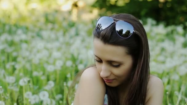 Retrato de mujer romántica — Vídeo de stock