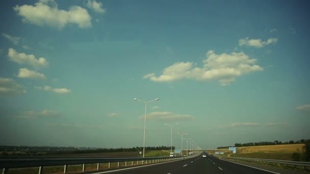 Condução em auto-estrada — Vídeo de Stock