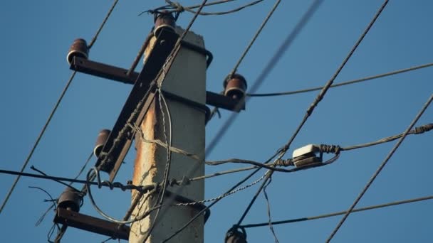 Fils électriques anciens 