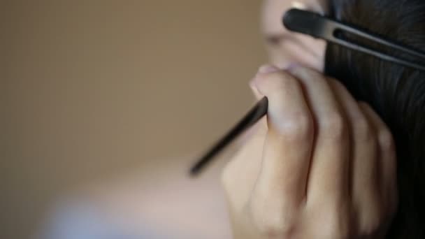 Applicazione dell'eye-liner per la donna — Video Stock