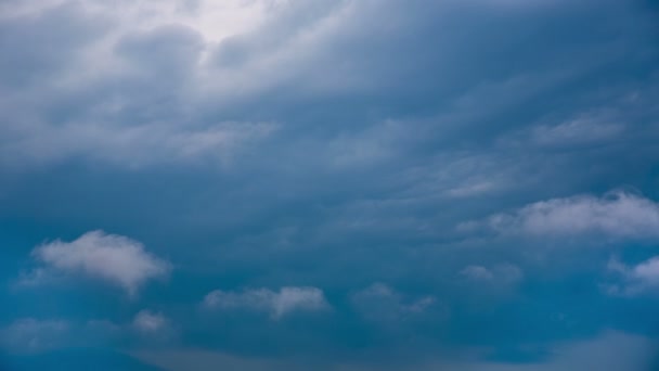 Nuages bleus Timelapse 