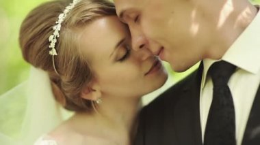 Mutlu yeni aile niteliğine