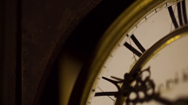 Reloj Vintage cara — Vídeos de Stock