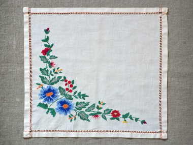 Keten üzerinde Vintage el yapımı bardak altlığı peçete