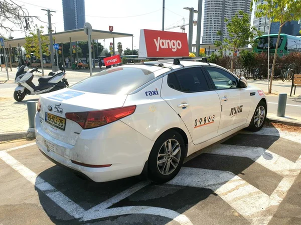 Tel Aviv Israel Σεπτεμβρίου 2019 Ταξί Yango Στο Κέντρο Του — Φωτογραφία Αρχείου