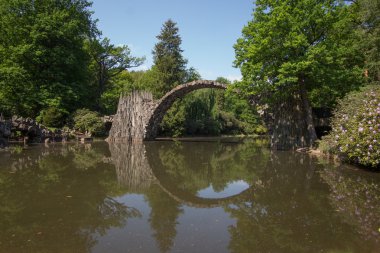 Rakotzbruecke Kromlau içinde