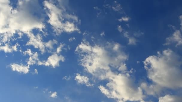 Tijd Lapse witte puffy wolken — Stockvideo