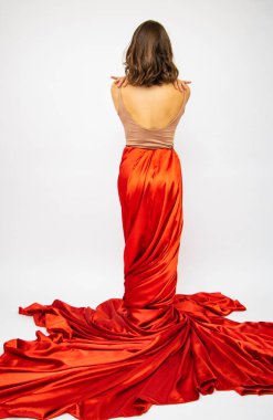 Kız ateş güzel beyaz arka plan tutku alev.