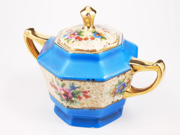 Antika porselen şekerlik beyaz bir arka plan üzerinde