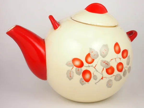 Antika porselen dekore edilmiş çaydanlık