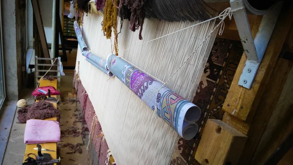 Carpet maiking machine — Stock Photo, Image