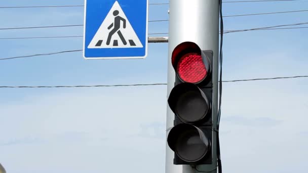 Переключение светофора с красного на зеленый v1 — стоковое видео