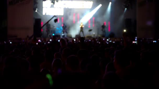 Рок-концерт БИ2. Россия, Ставрополь, 13.08.2016 — стоковое видео