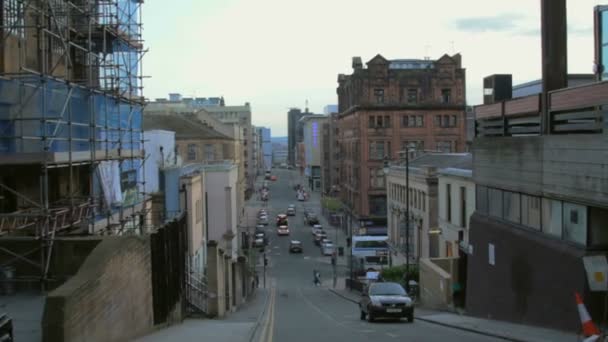 Vintage Gardner Street, Glasgow hills en dik yola bak. Glasgow, İskoçya, Eylül 2013 — Stok video
