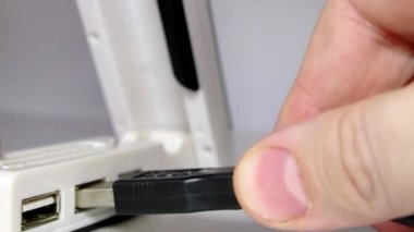 Bağlantı usb hub 2 kordonlar