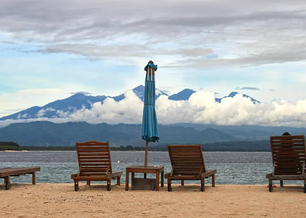 Vue sur les montagnes des îles Gili, Indonésie — Photo
