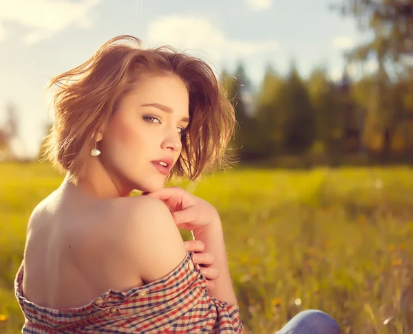 Stylish girl in the denim outdoor — Stock Photo, Image