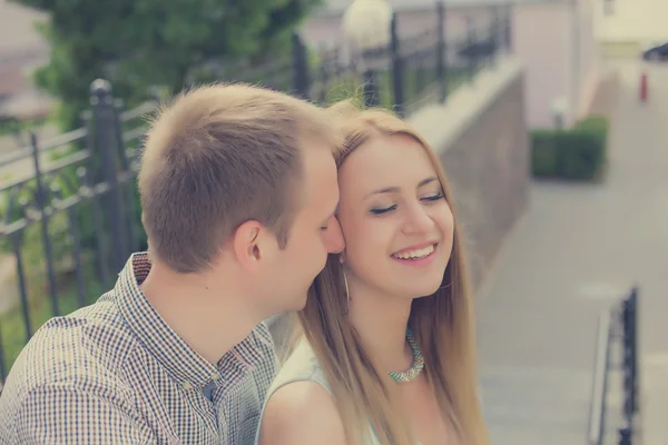 Romantic couple kiss outdoor — Stock Photo, Image