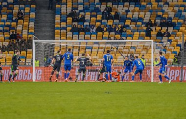 Ukrayna rakip Galler