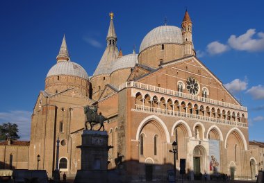 Aziz Anthony Kilisesi, Padua, İtalya