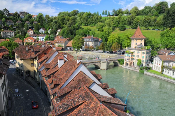 Roofs of old building on river bank in Bern, Switzerland — Stock Photo, Image