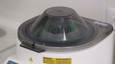 Kan centrifuging