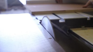 Kurulu kesilmiş parça gördüm