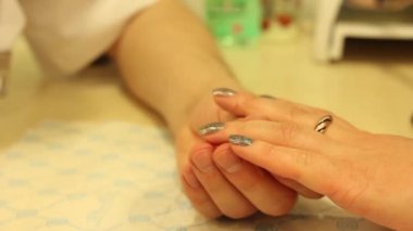 Manikür, tırnak cilası, Pearlescent cila