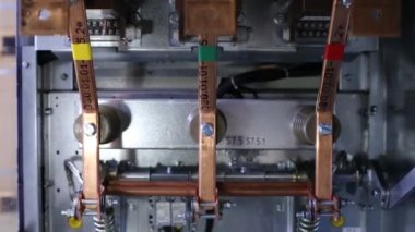 Elektrik alt istasyonlar hareket mekanizması