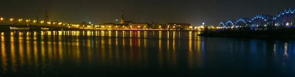 Silhouette of Riga by night — Stock Photo, Image