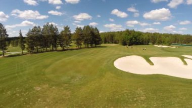 Golf sahasının hava görüntüsü