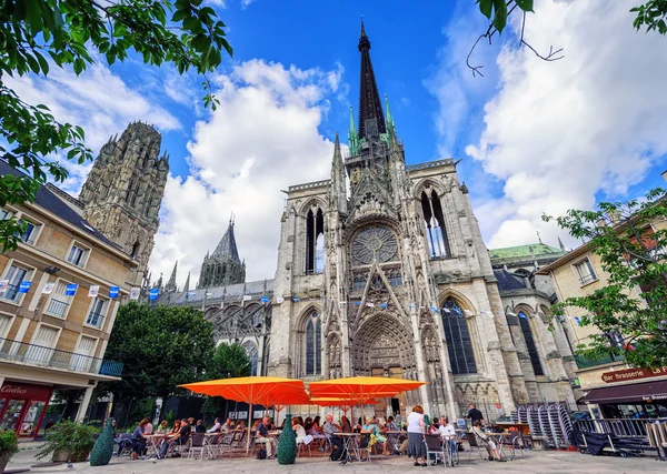 Gotisk katolsk katedral Notre Dame of Rouen, Normandiet, Frankrig - Stock-foto