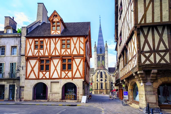 Kota tua Dijon, Burgundy, Perancis Stok Lukisan  
