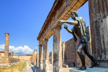 Kalıntıları Apollo Tapınağı, Pompeii, Naples, İtalya
