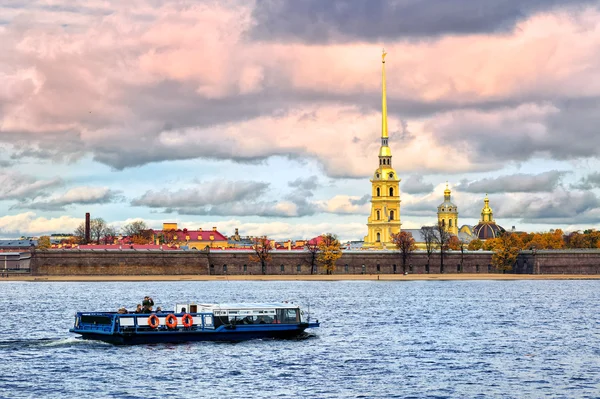 St. Petersburg, Russia, Peter and Paul fortress — Stock Photo, Image
