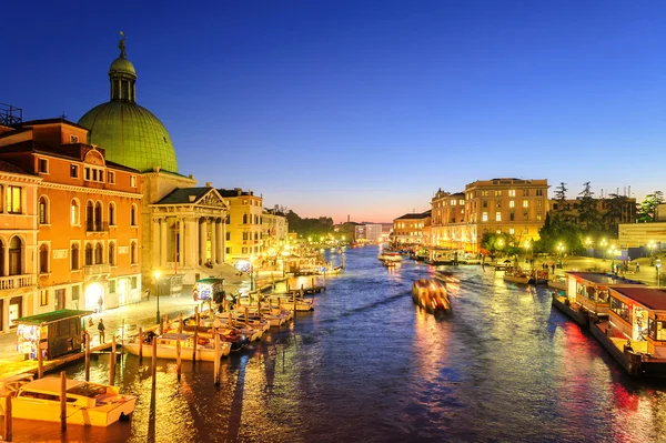 The Grand Canal, Venice, Italia, pada larut malam — Stok Foto