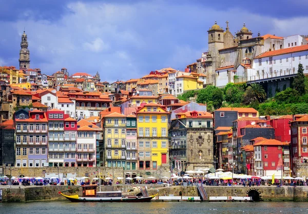 Ribeira, el casco antiguo de Oporto, Portugal —  Fotos de Stock