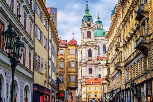 Bangunan-bangunan barok bersejarah di pusat kota Praha, Republik Ceko Stok Foto