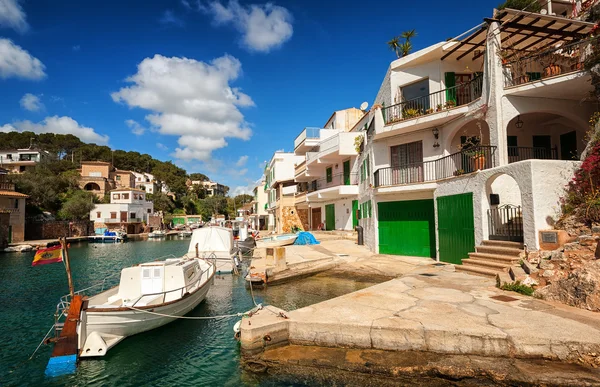 Cala Figuera no Mar Mediterrâneo, Maiorca, Espanha — Fotografia de Stock