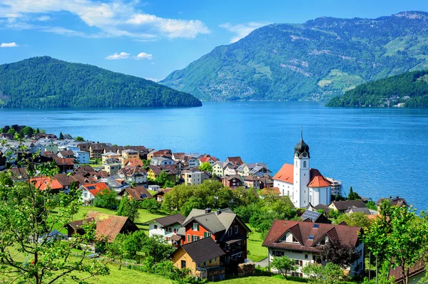 Danau Lucerne dan pegunungan Alpen oleh Ruetli, Swiss — Stok Foto