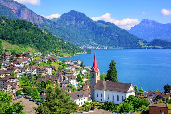 Danau Lucerne dan pegunungan Alpen oleh Weggis, Swiss — Stok Foto