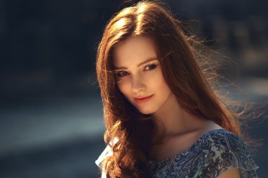 Güzellik Kızıl saçlı kız