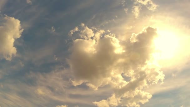 Sol e nuvens - Timelapse — Vídeo de Stock