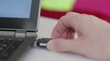 Wi-Fi uyarlamak Laptop bağlamak